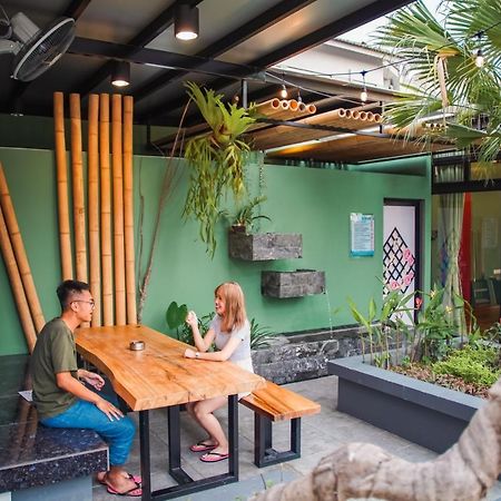 The Uniique Haus - Johor 1St Staycation Water Dining Experience Johor Bahru Exteriör bild