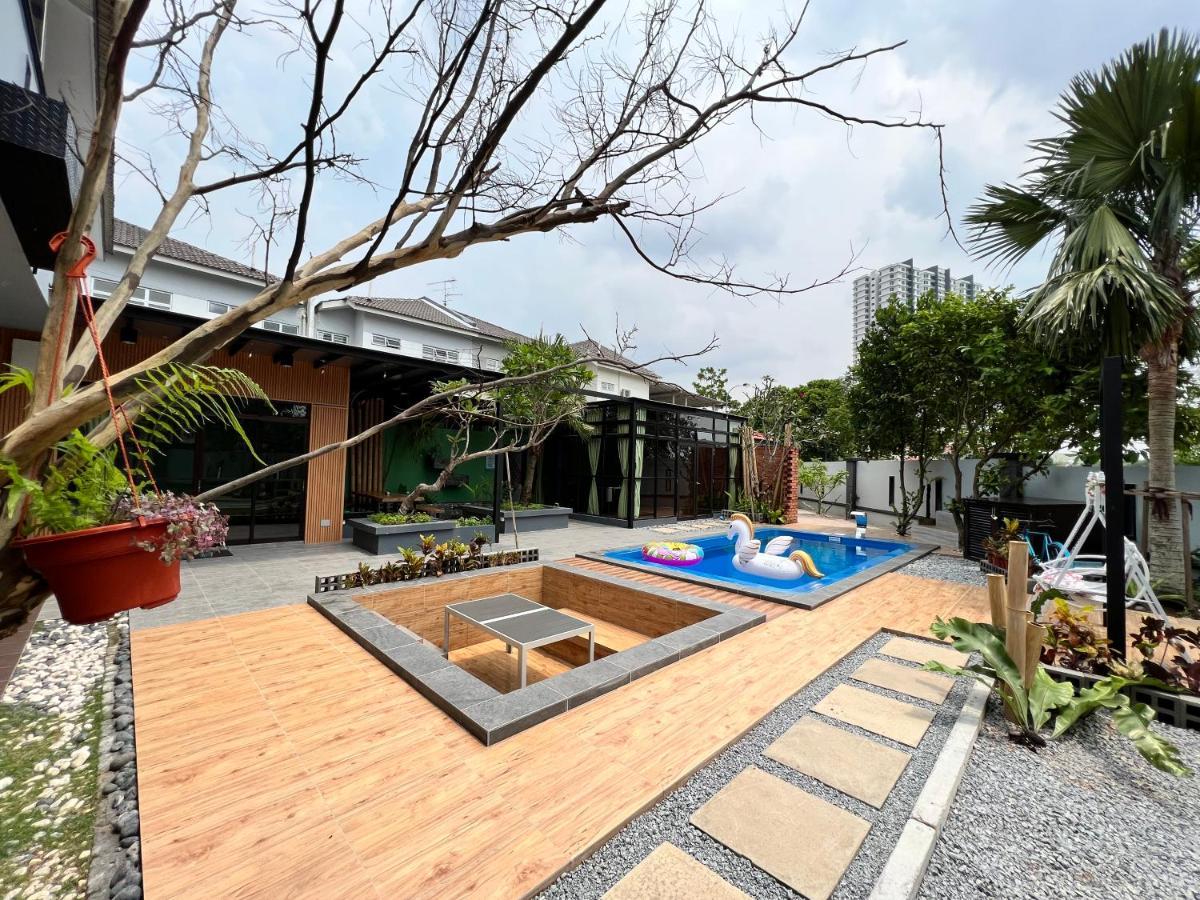 The Uniique Haus - Johor 1St Staycation Water Dining Experience Johor Bahru Exteriör bild